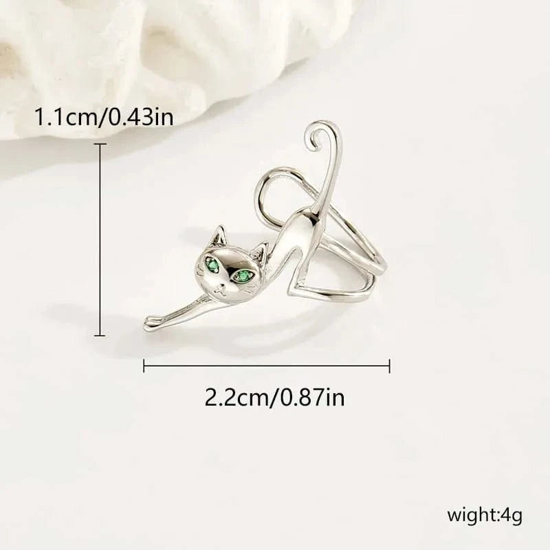 Gift ideas for cat enthusiasts: funky clip-on earrings