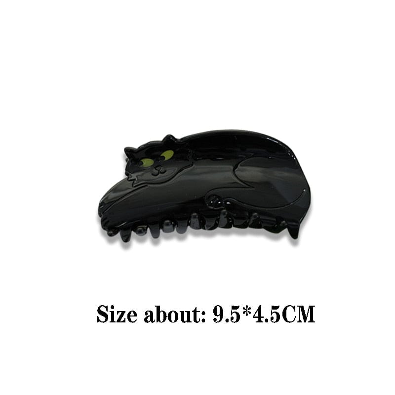 Cats on acrylic claw clips for stylish hairdos
