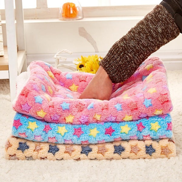 Blanket for Dog Cat Bed Rest Breathable Pet Cushion Soft Warm Sleep Mat