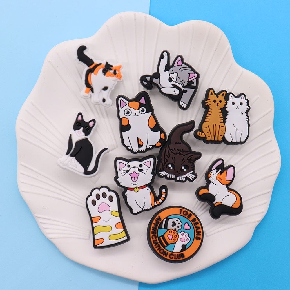 Full Cats-on-Crocs Charm Collection