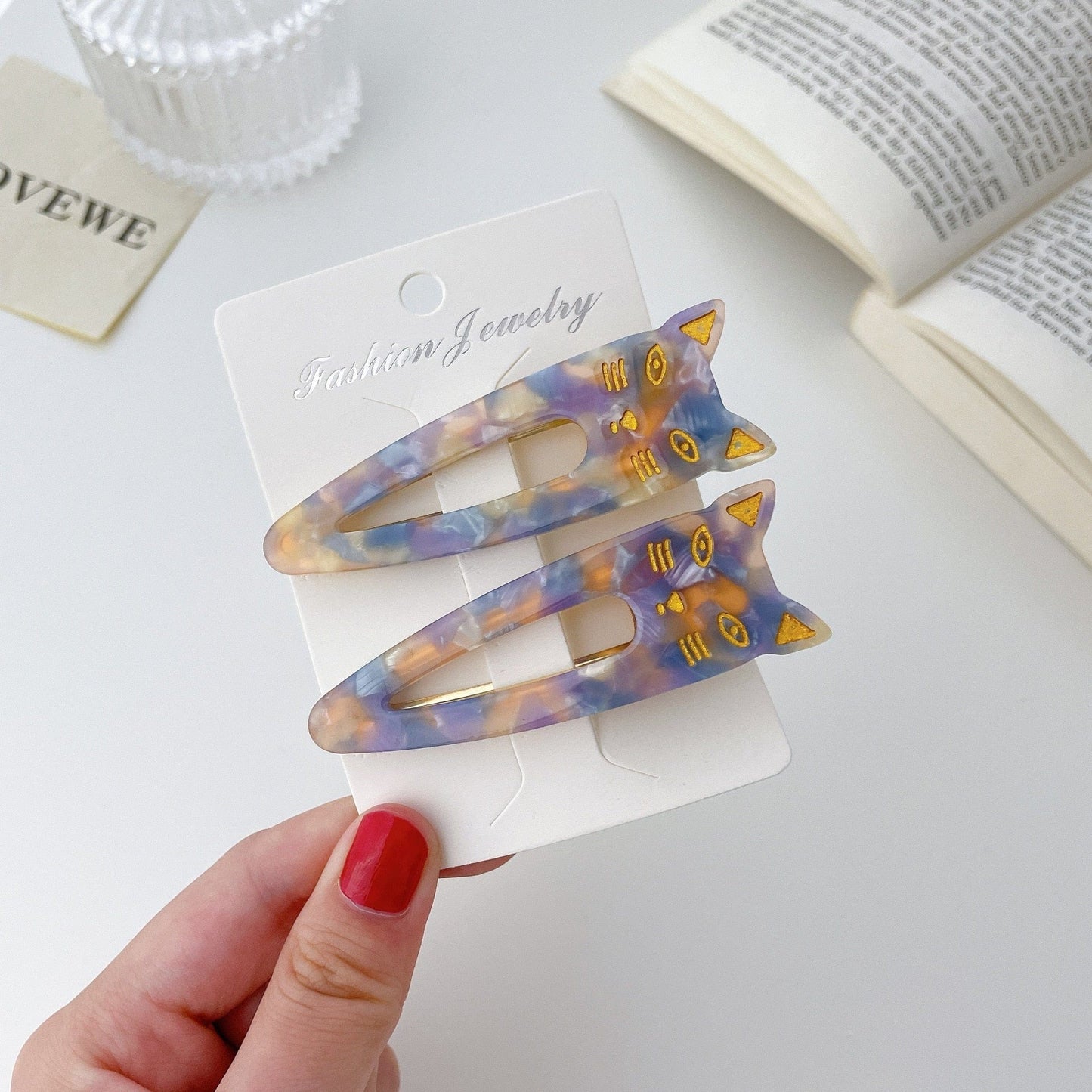 Fashion-forward cat-themed hair accessories beautiful cat hair clips