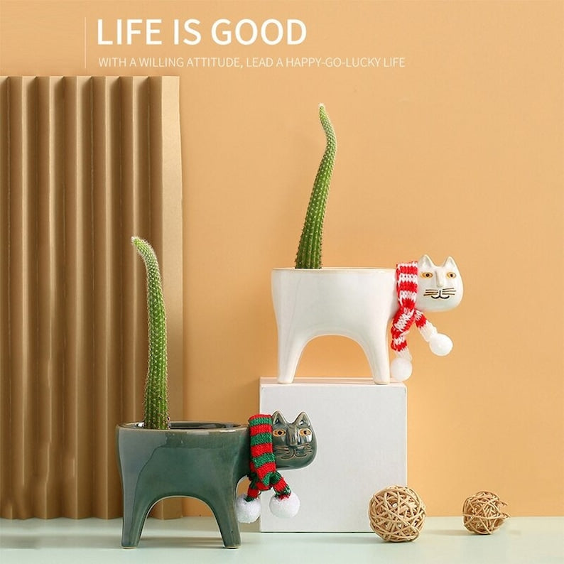 Charming Cat Decor for Home & Garden: Must-Haves for Every Cat Lover