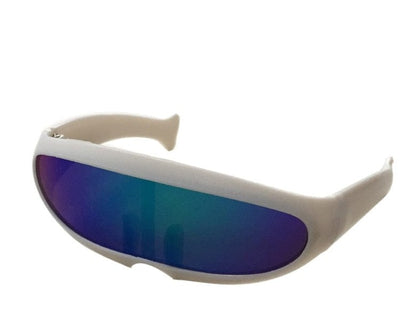 Stylish cat eyewear for sunny days