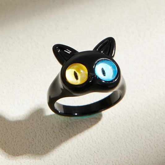 Black Cat Statement Ring Glossy Finish Display