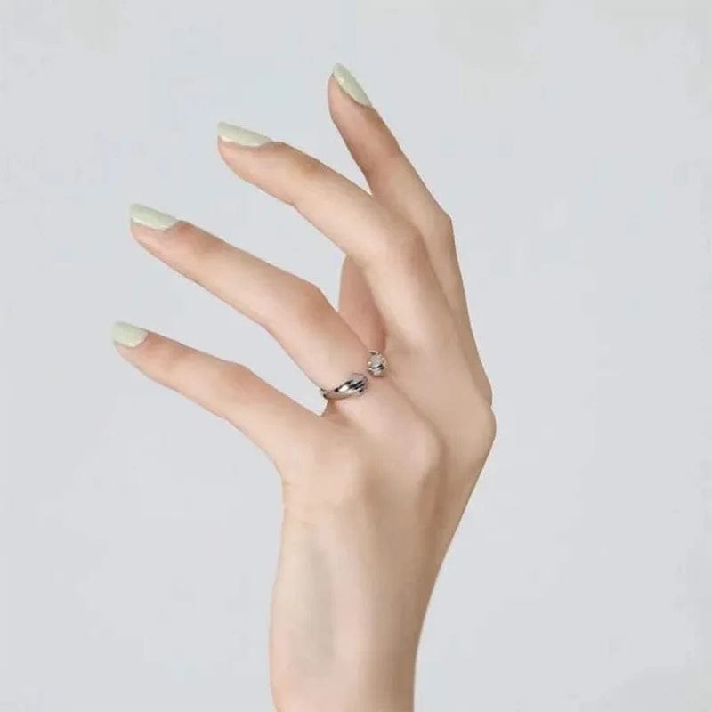 Cat Lover’s Silver Paw Ring