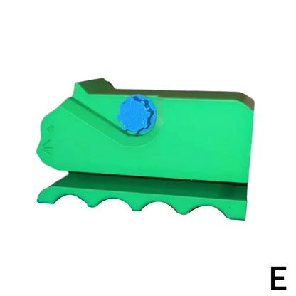 Durable cardboard cutter for DIY cat projects