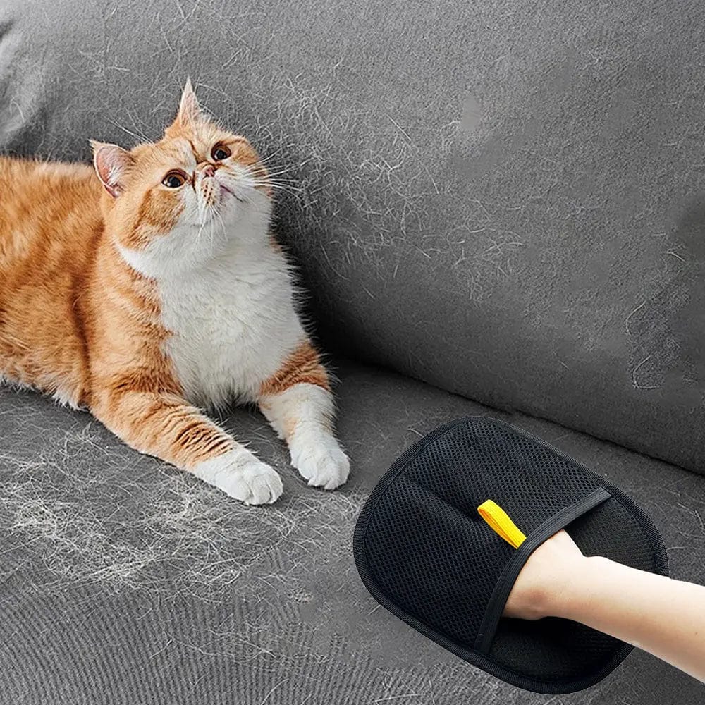 Gentle pet grooming gloves for promoting blood circulation