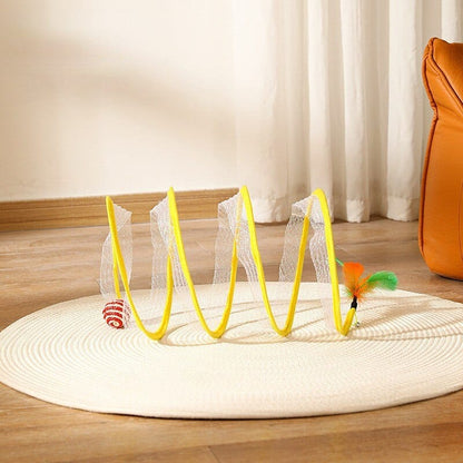 Engaging open cat tunnel for feline play