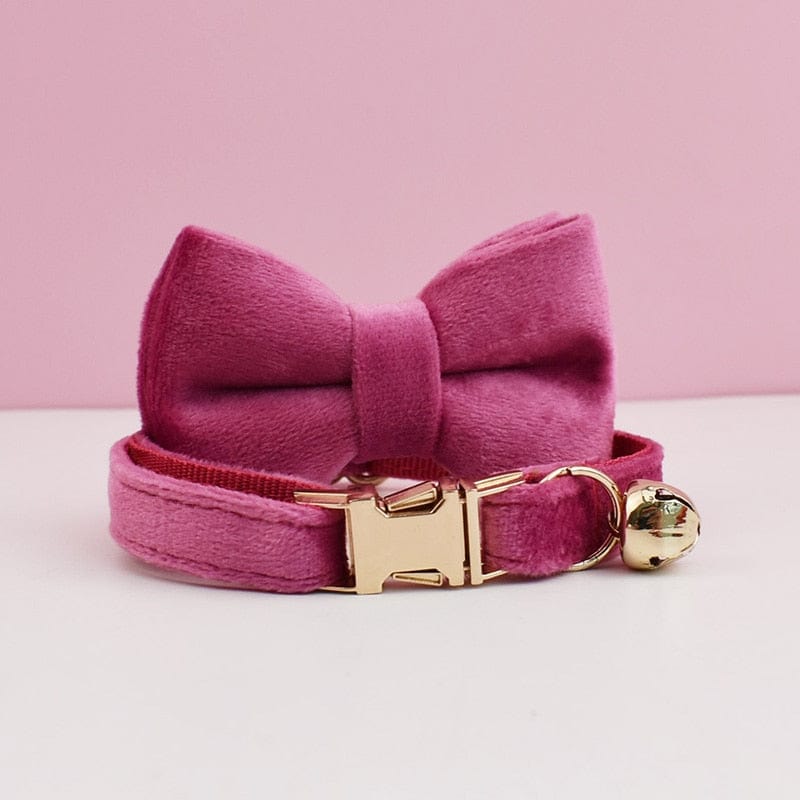 Personalized cat accessories: Velvet bowtie collars