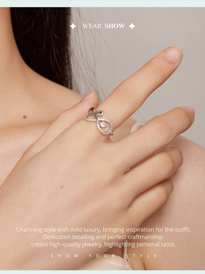 Cat-themed infinite ring in sterling silver