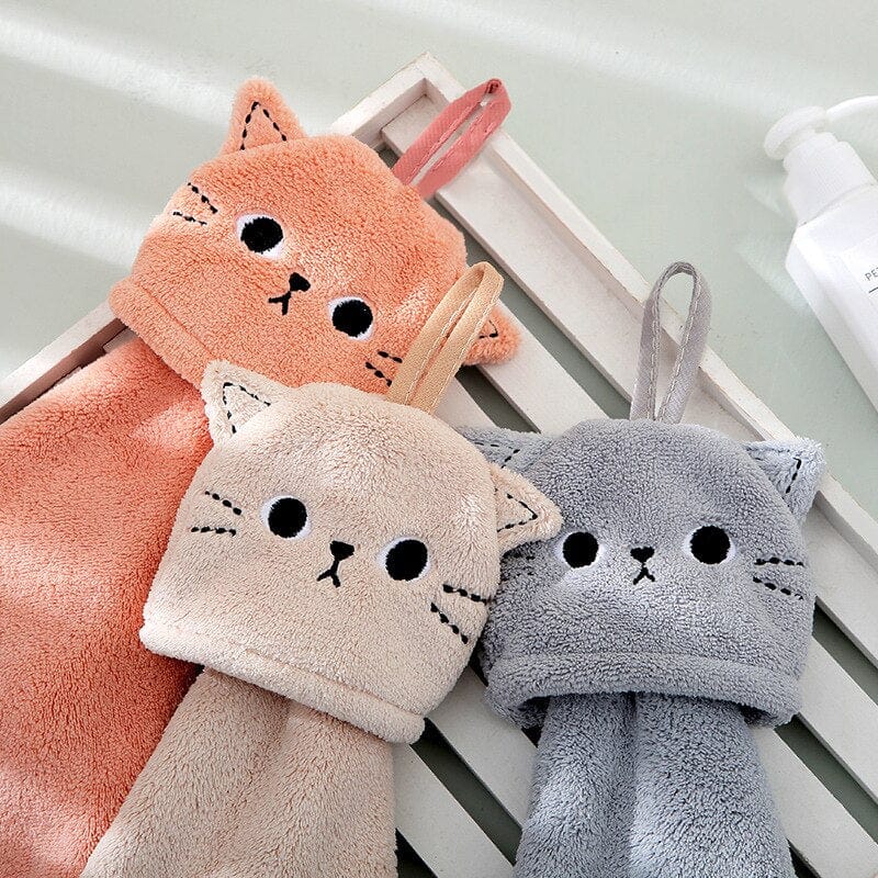 Stylish cat face bathroom towel for adding charm to your space