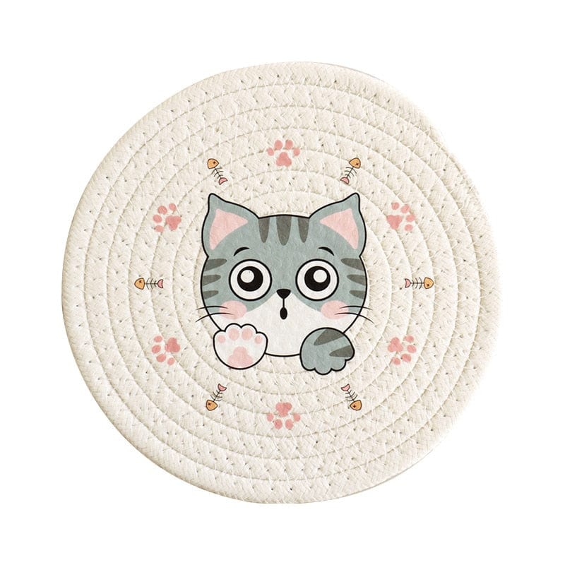Long-lasting coasters adorned with cute cat breeds