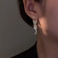 Glittery cat-shaped fashion earrings