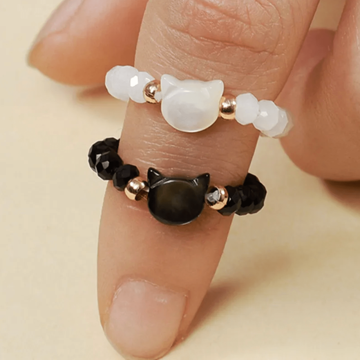 Black White Cat Lovers Stone Ring
