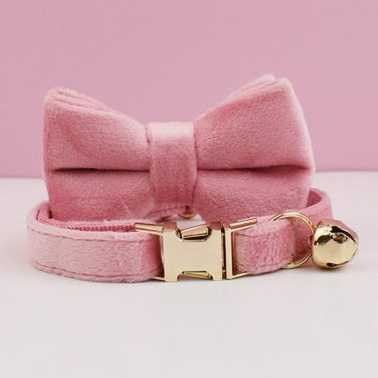 Cat fashion: Custom velvet bowtie collars