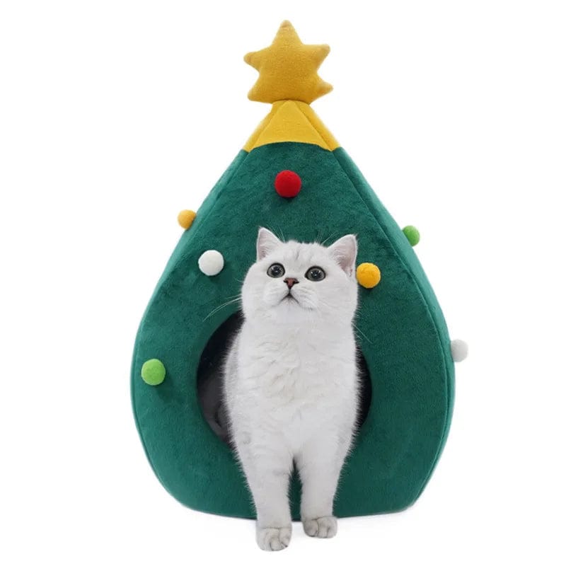 Yuletide Pine Cat Nest