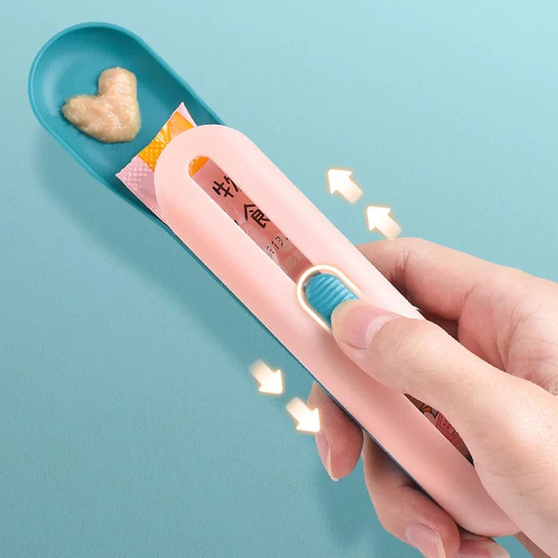 easy-to-use cat treat squeezer spoon for messy feeding
