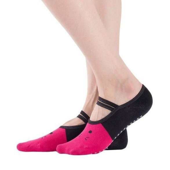 Cat Anti‑Slip Pilates Yoga Socks In Bright Pink And Black Color
