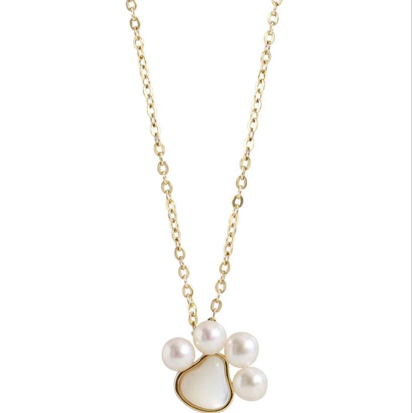 Gold Paw Pearl Necklace – Minimalist Pendant Design