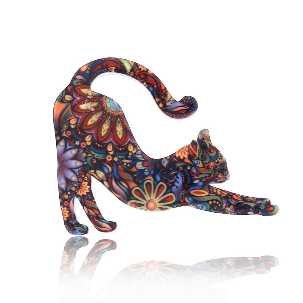 Charming cat-shaped brooch adorned with colorful flowers