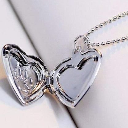 Plain Silver Heart Locket Necklace Minimal Design