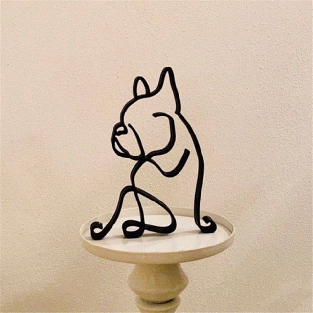 Playful Cat Metal Sculpture – Modern Artistic Design