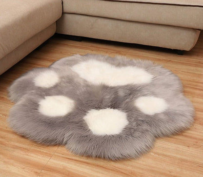 Plush and comfortable cat paw cushion rug