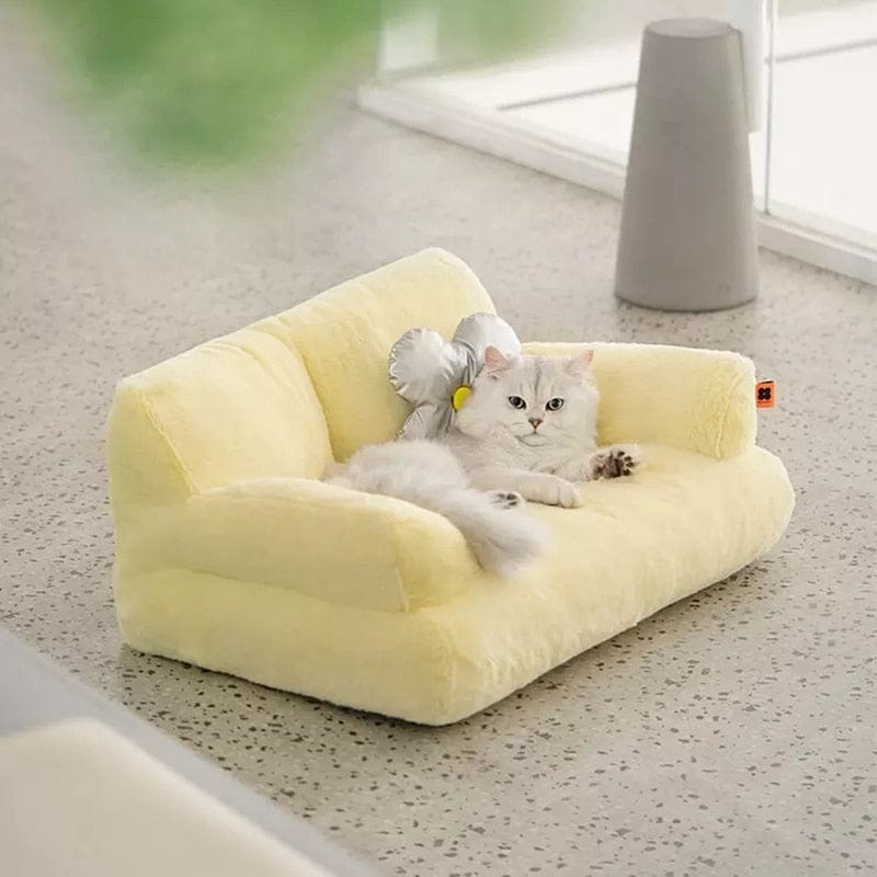 Sophisticated feline cushioned sofa