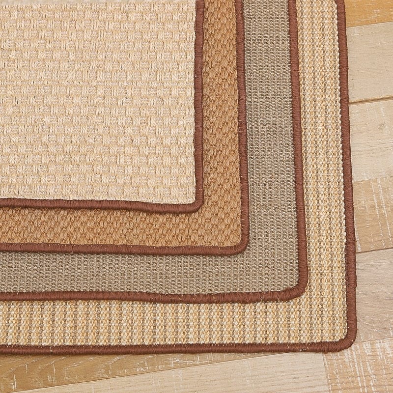 Cat scratching board with sisal mat surface