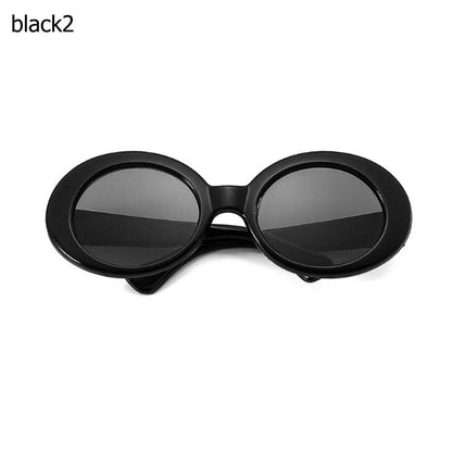 Trendy cat spectacles