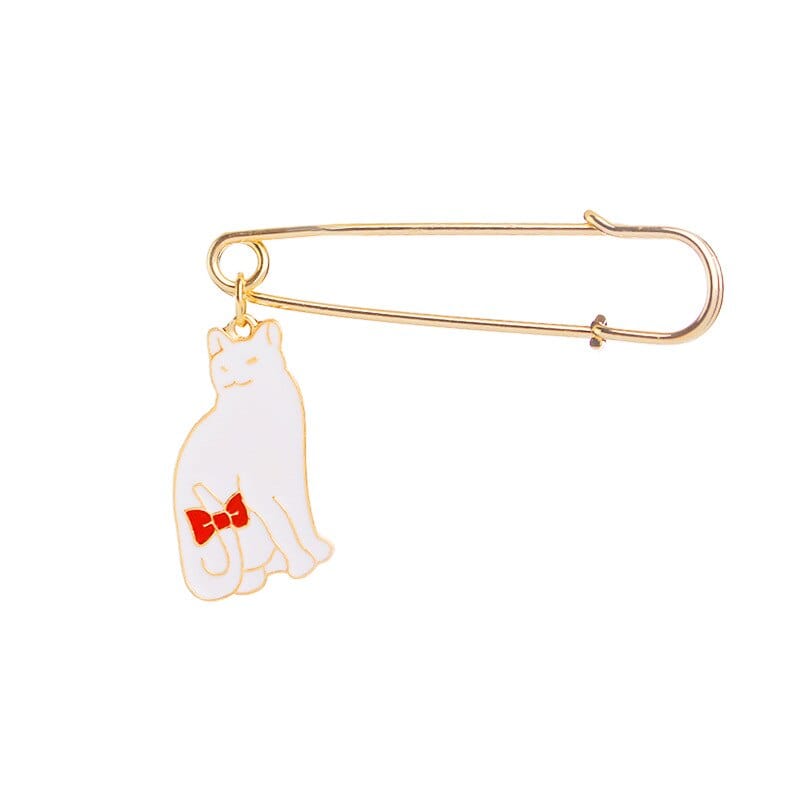 White Cat Safety Pin Brooch – Cute Kitty with Heart