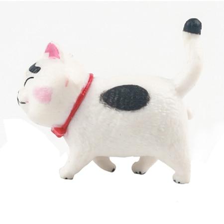 White Cat with Pink Collar Magnet – Sweet Cat Figurine