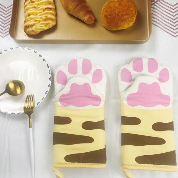 Cute cat paw heat resistant oven mitts for kitchen