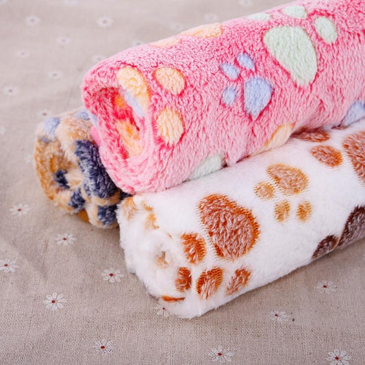 wool cat blanket, warm cozy blanket for cats Pet soft warm blanket Winter Coral plush paw print blanket Cat and dog mattress Medium small dogs cats coral fleece Pet supplies