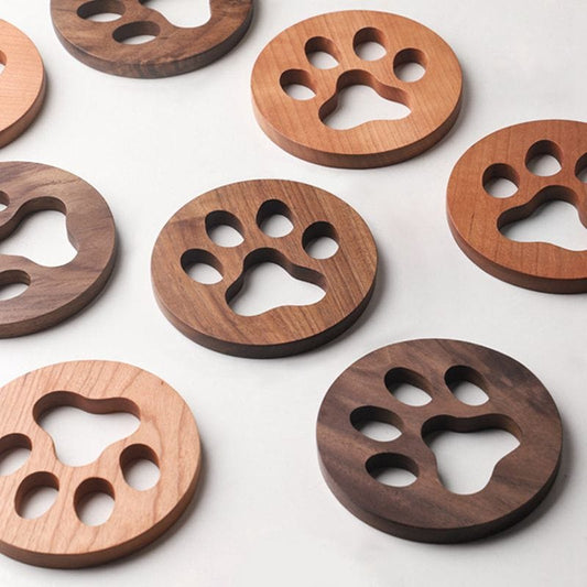 Anti-slip wooden paw-shaped coffee coasters